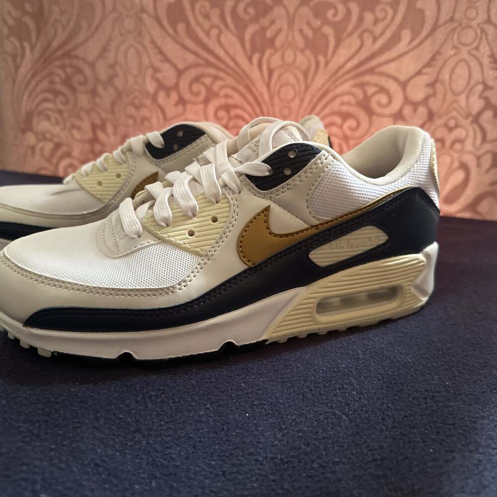 Nike Air Max 90 Next Nature Olympic (2024) (Women's) HF3444-100